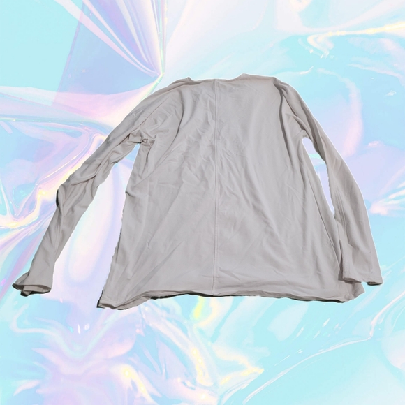 π₯ Uniqlo Heattech Long Sleeve Shirt | Size XL | Warm Layering Staple π₯ - Picture 2 of 3